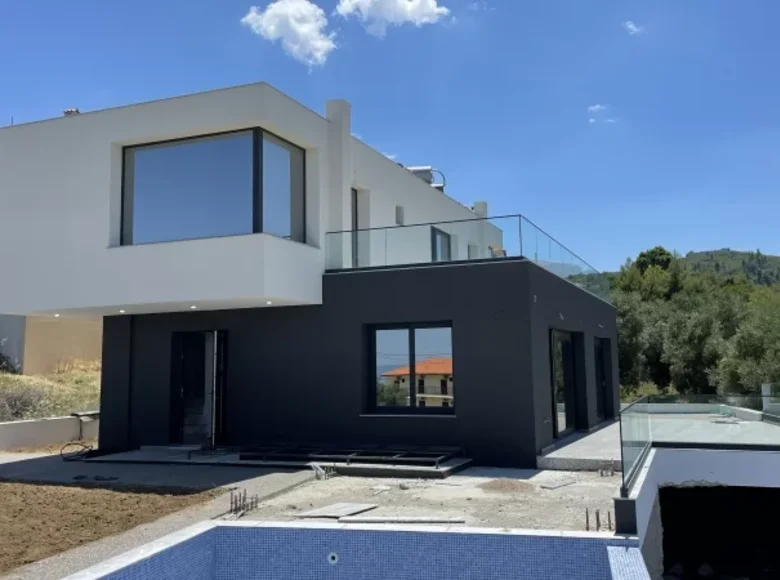 4 bedroom Villa 360 m² Polychrono, Greece