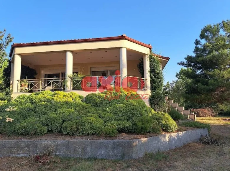 Haus 3 zimmer 296 m² Nea Peramos, Griechenland