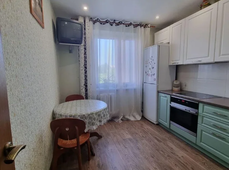 Mieszkanie 3 pokoi 64 m² Mińsk, Białoruś