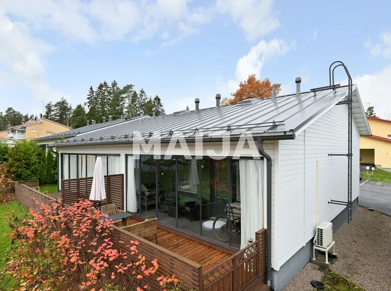 Dom 2 pokoi 55 m² Helsinki sub region, Finlandia