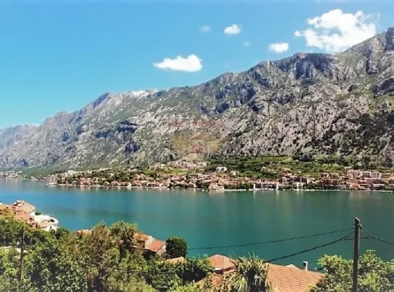 Land  Prcanj, Montenegro