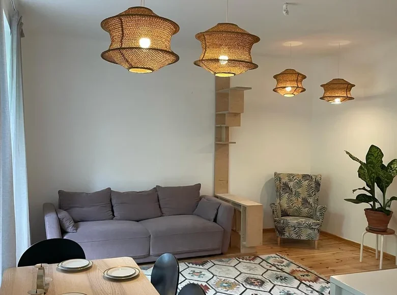 Mieszkanie 1 pokój 37 m² w Warszawa, Polska