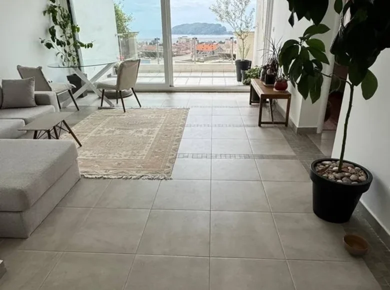 Apartamento 2 habitaciones 65 m² Budva, Montenegro