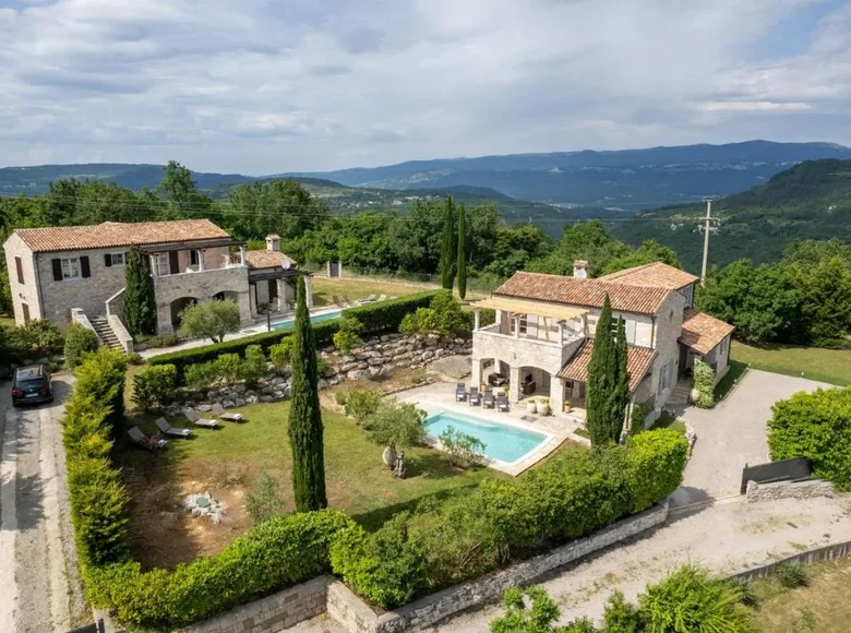 Dom 4 pokoi 210 m² Chorwacja, Chorwacja