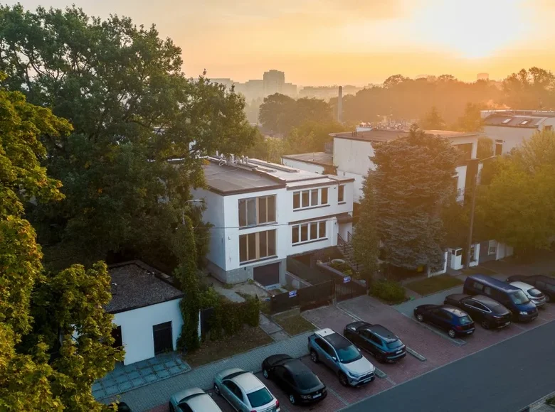 House 197 m² Warsaw, Poland