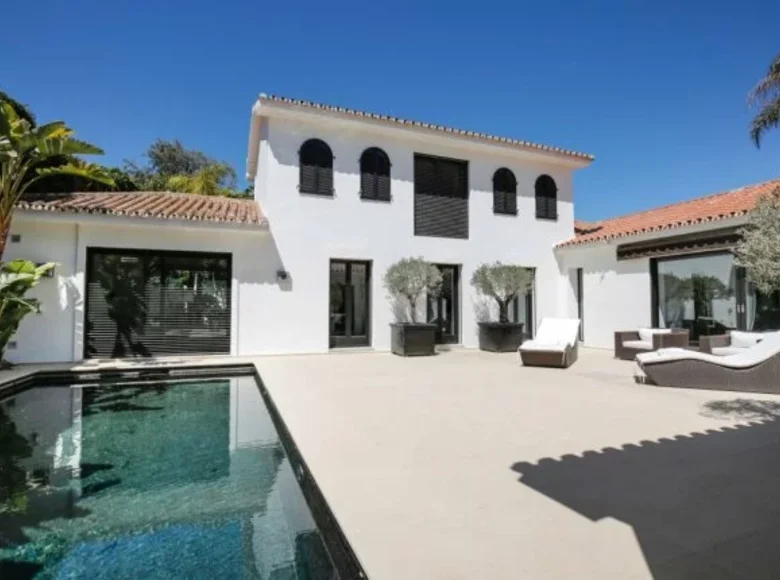 4-Schlafzimmer-Villa 238 m² Abadin, Spanien