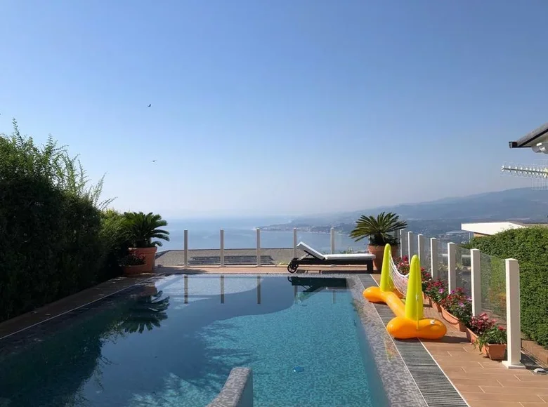 Wohnung 3 Schlafzimmer 100 m² Soverato, Italien