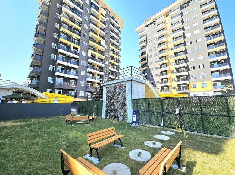 Appartement 3 chambres 90 m² Mahmutlar, Turquie