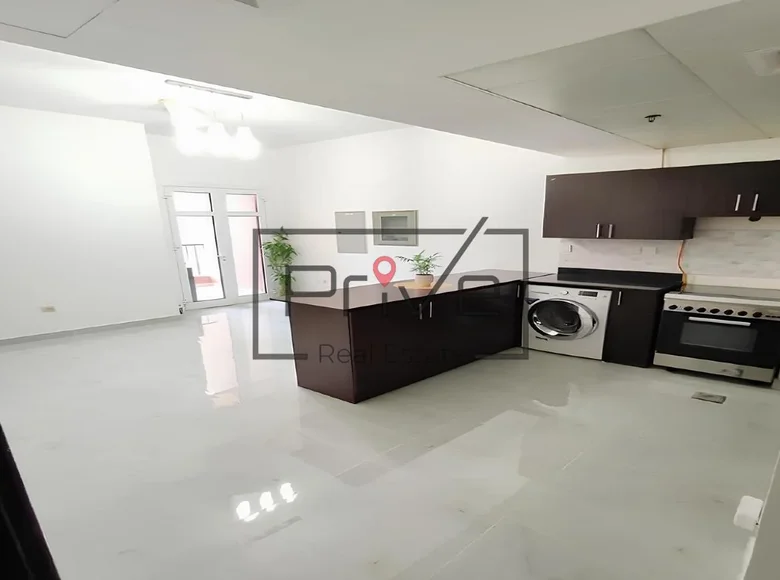 Mieszkanie 1 pokój 589 m² Dubaj, Emiraty Arabskie