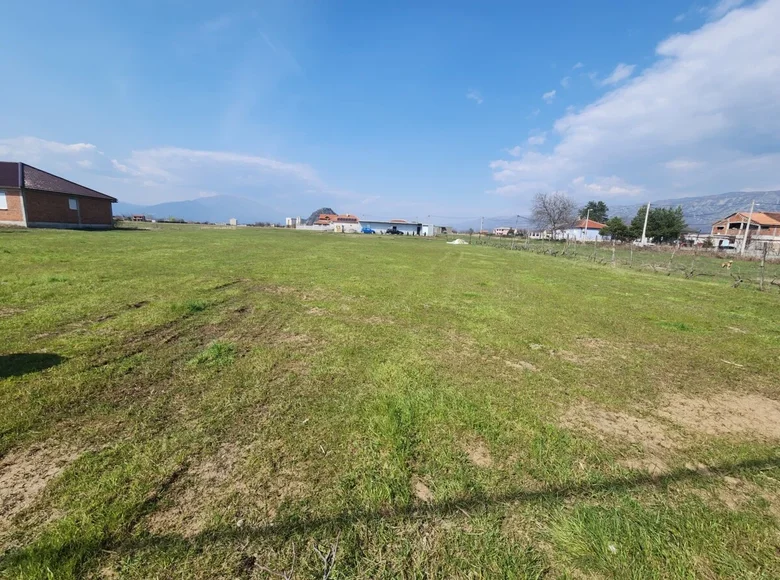 Atterrir  Monténégro, Monténégro