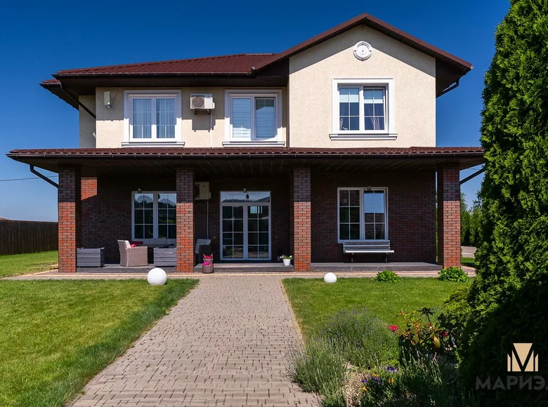 Maison 236 m² Drozdava, Bélarus