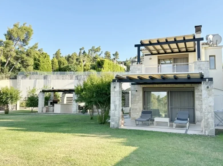 villa de 3 chambres 131 m² Kriopigi, Grèce