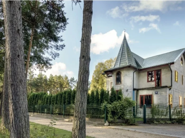 Dom 6 pokojów 406 m² Jurmała, Łotwa