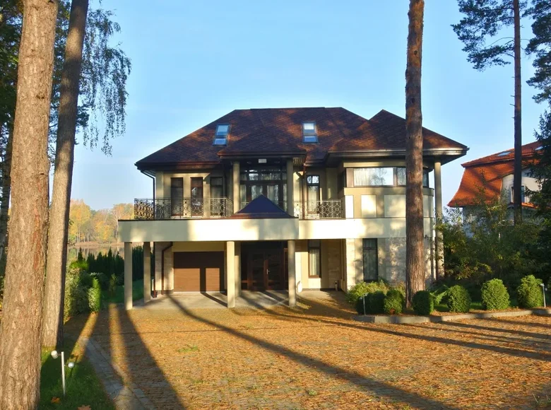 Villa 8 Schlafzimmer 670 m² Sunisi, Lettland