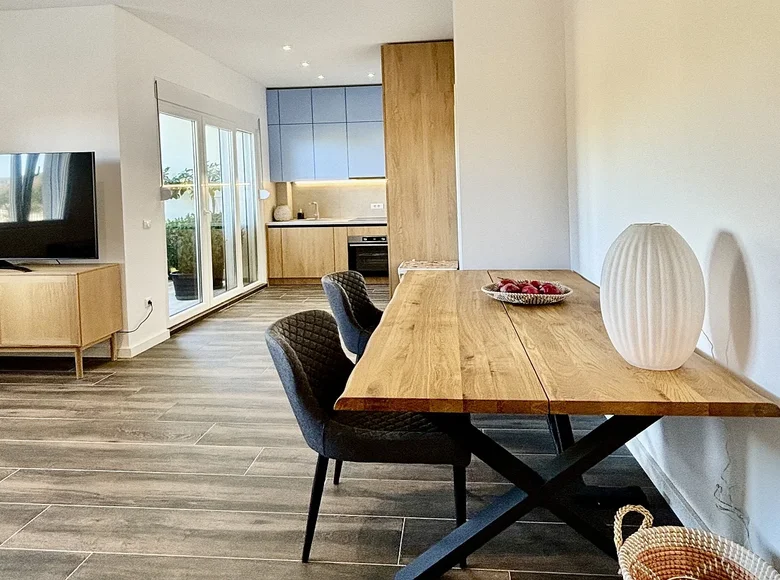 Wohnung 1 Schlafzimmer 45 m² Radanovici, Montenegro