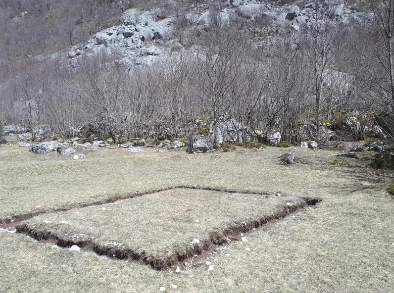 Atterrir  Zabljak, Monténégro