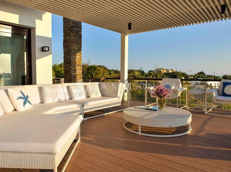 Casa 5 habitaciones 950 m² Paphos District, Chipre