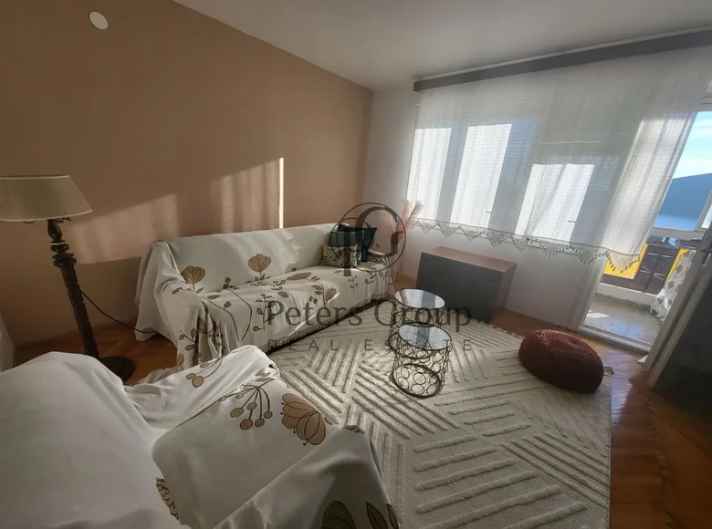 2 bedroom apartment 73 m² Herceg Novi, Montenegro