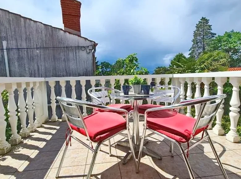 Maison 4 chambres 120 m² Njivice, Croatie