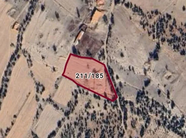 Land 4 m² Imecik, Turkey