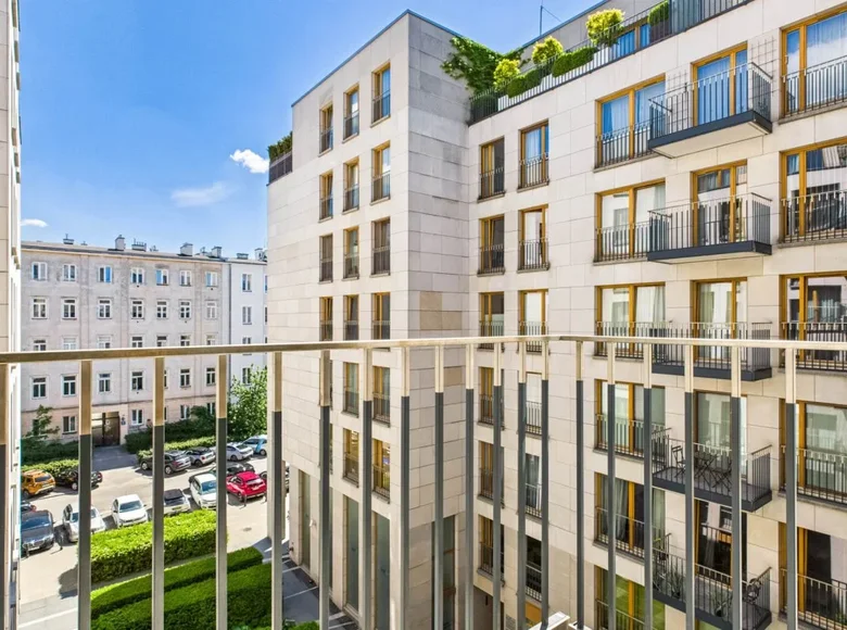 Gewerbefläche 3 zimmer 80 m² in Warschau, Polen