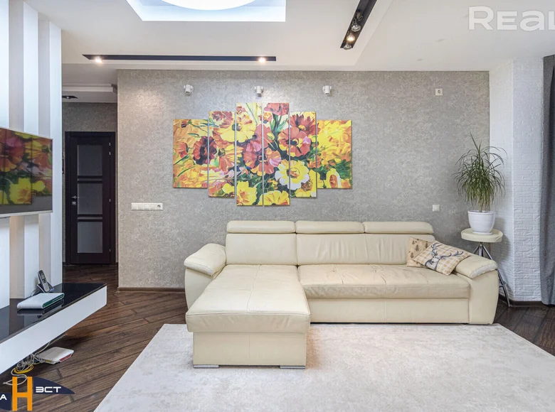 Квартира 3 комнаты 74 м² Минск, Беларусь