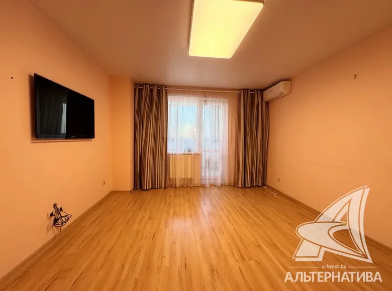 2 room apartment 57 m² Muchaviecki sielski Saviet, Belarus