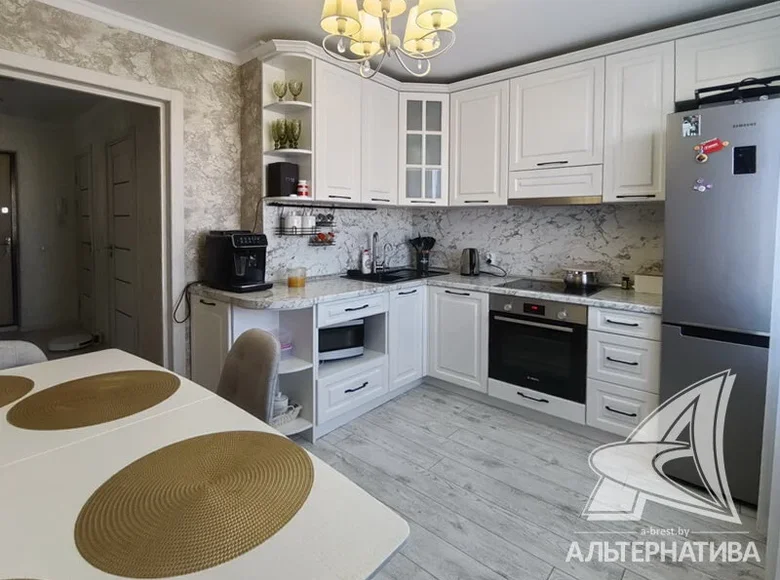 Квартира 2 комнаты 56 м² Кобрин, Беларусь