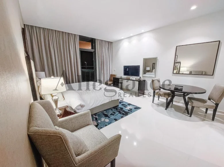 Apartment 439 m² Dubai, United Arab Emirates