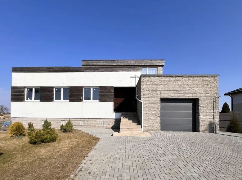 House 384 m² Chaciezynski sielski Saviet, Belarus