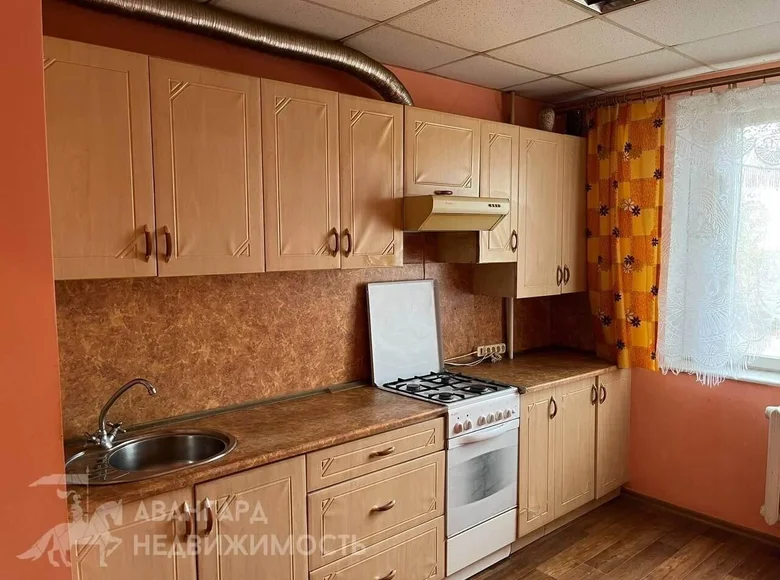 Wohnung 3 zimmer 73 m² Marjina Horka, Belarus