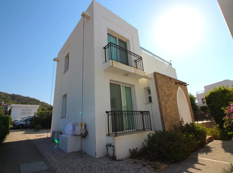 Вилла 4 комнаты 92 м² Каравостаси, Северный Кипр