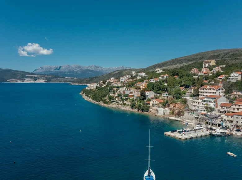 Atterrir 976 m² Monténégro, Monténégro