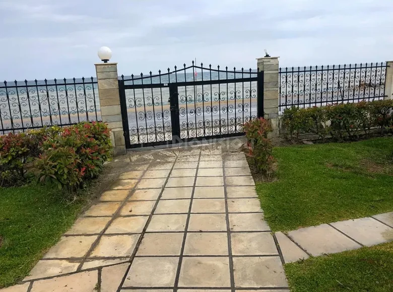 3 bedroom house 82 m² Nea Irakleia, Greece