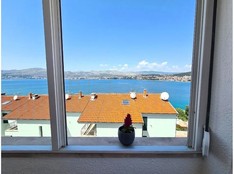 2 room apartment 44 m² Okrug Gornji, Croatia
