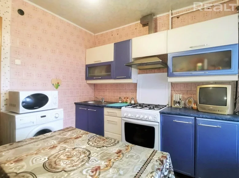 Wohnung 4 zimmer 81 m² Waloschyn, Belarus