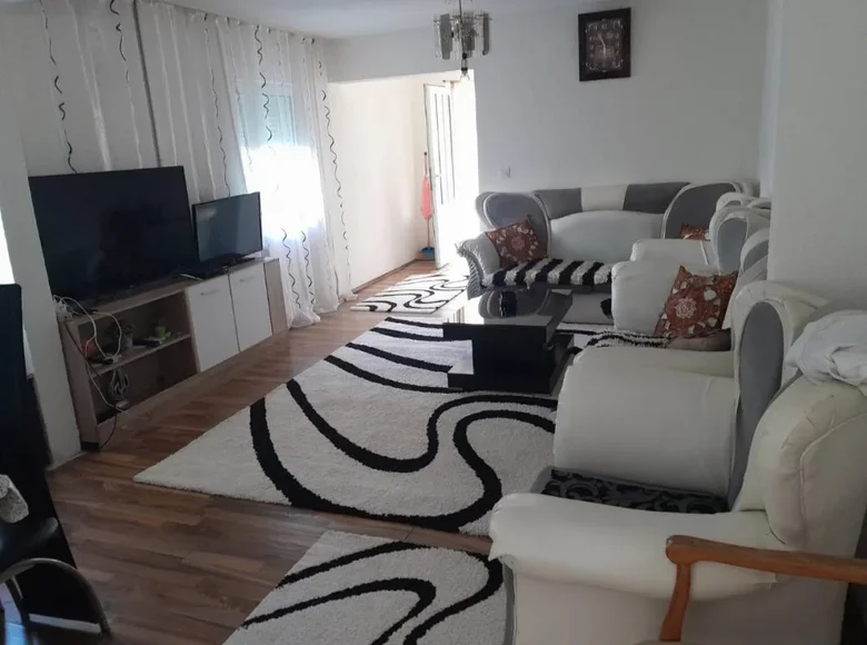 Casa 3 habitaciones 80 m² Bar, Montenegro