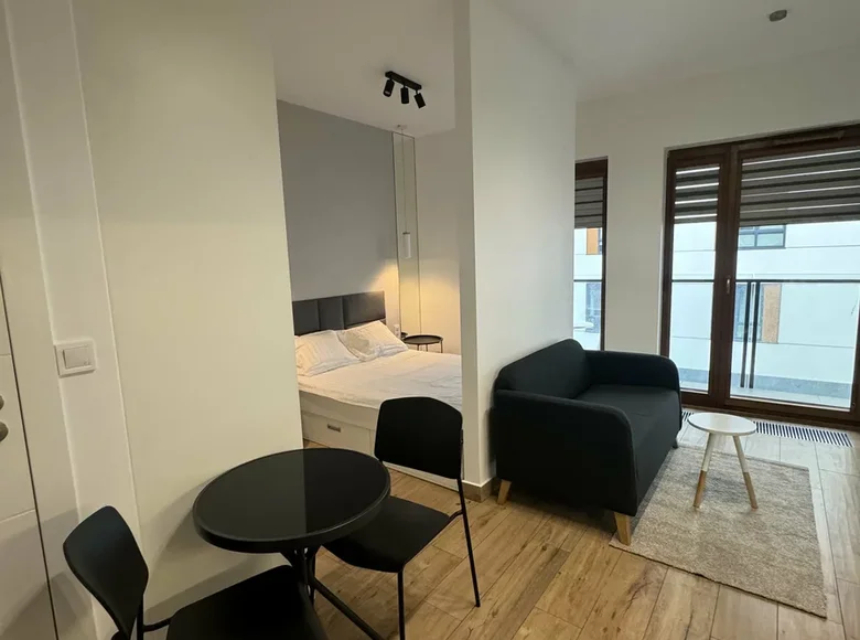 2 room Studio apartment 27 m² in Warsaw, Poland