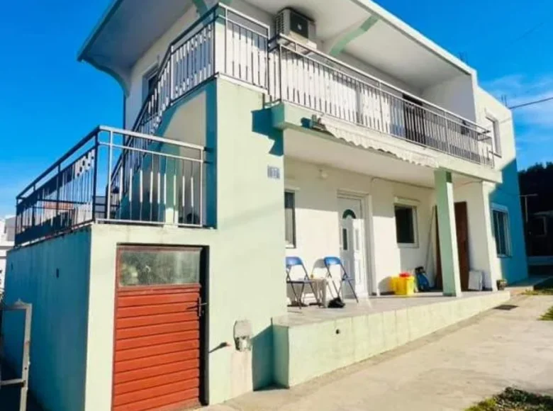 3 bedroom house 118 m² Pecurice, Montenegro