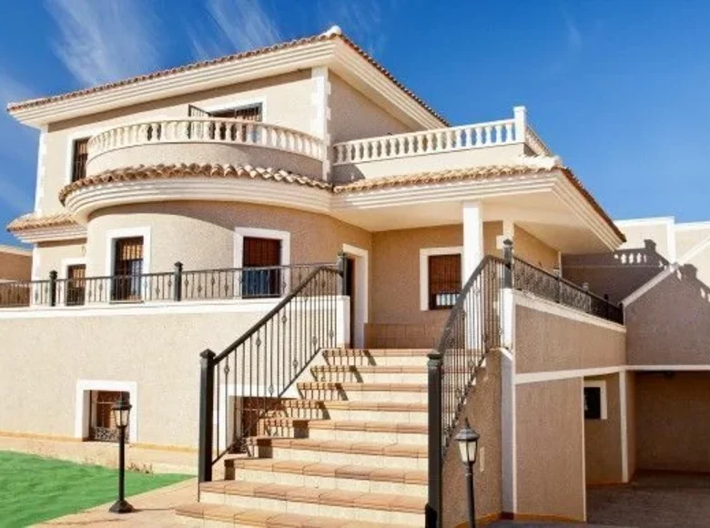 Вилла 3 спальни 335 м² Торревьеха, Испания
