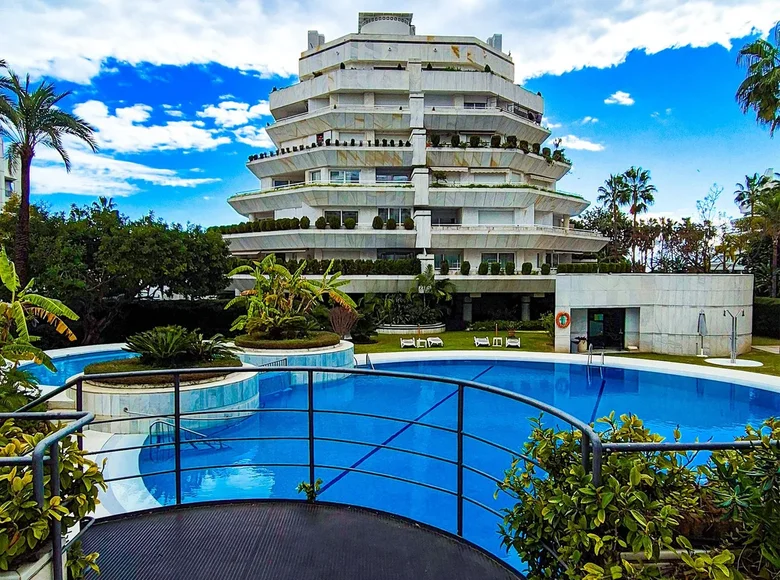 Penthouse 3 pokoi 220 m² San Pedro Alcantara, Hiszpania