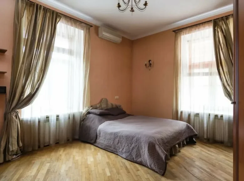 Apartamento 2 habitaciones 63 m² San Petersburgo, Rusia