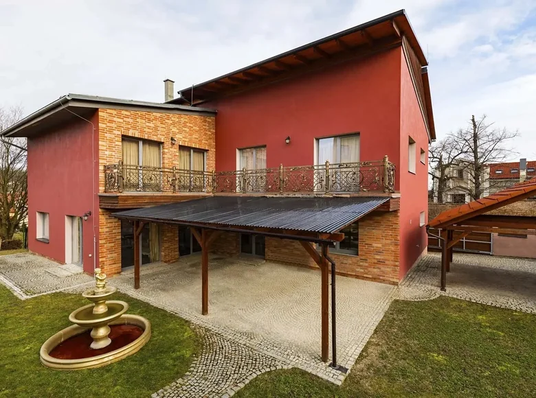 Apartment 6 bedrooms 426 m² Czech Republic, Czech Republic