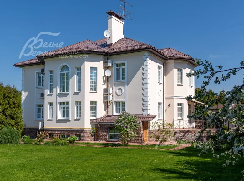 8 room house 708 m² Fominskoye, Russia