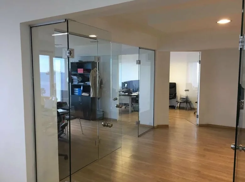 Office 180 m² in Limassol, Cyprus