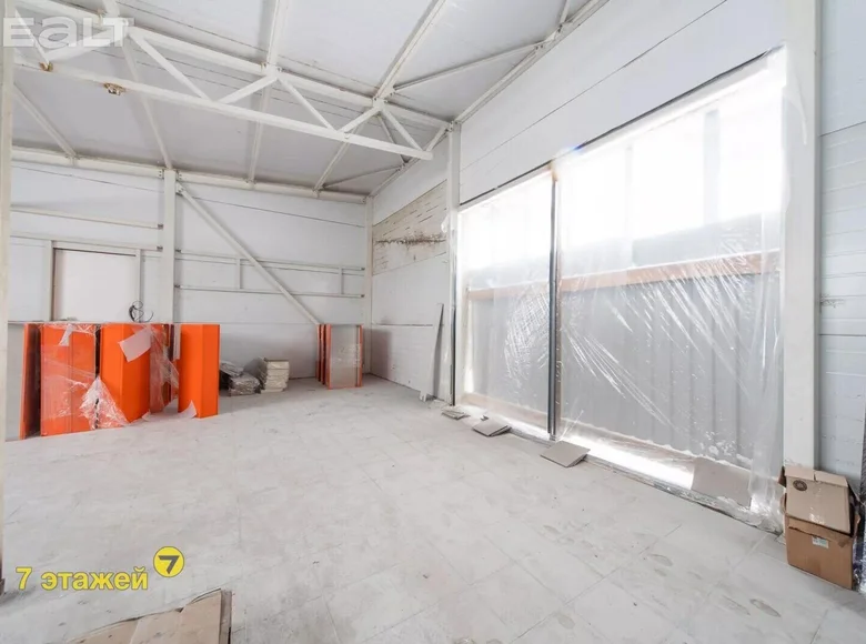 Shop 120 m² in Maryina Horka, Belarus