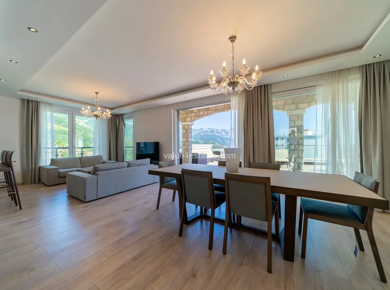 Mieszkanie 3 pokoi 177 m² Becici, Czarnogóra