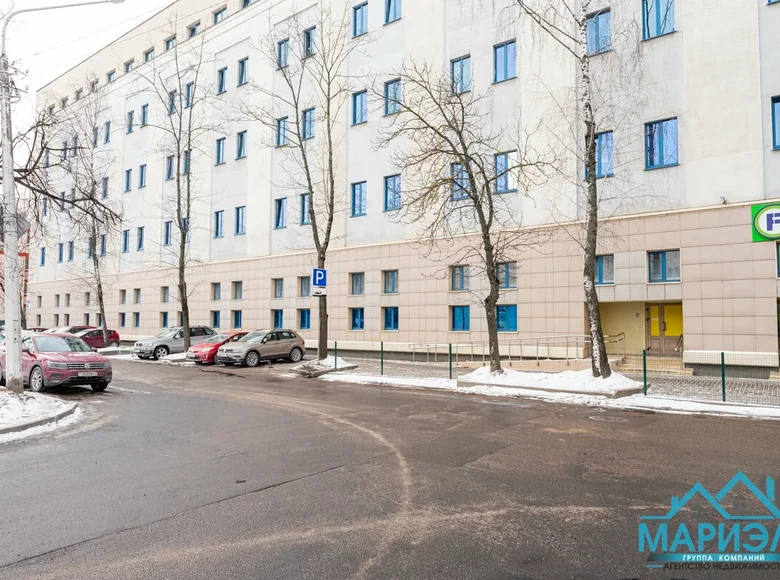 Commercial property 7 rooms 625 m² in Minsk, Belarus