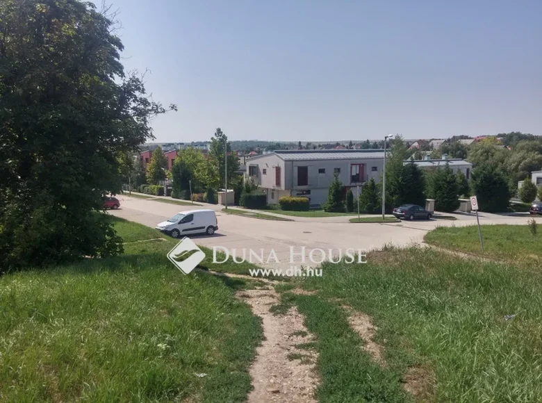Земельные участки 6 065 м² Herceghalom, Венгрия