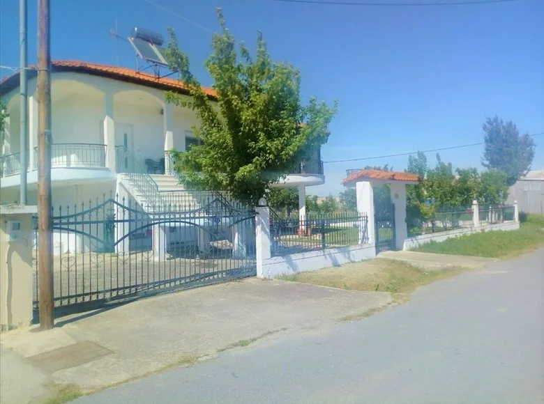 4 bedroom Villa 375 m² Kleidi, Greece
